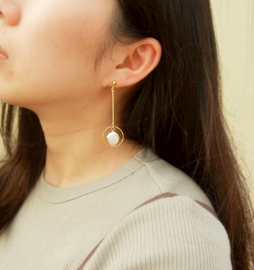 *coucoubird*圓墜天然扁珠耳針