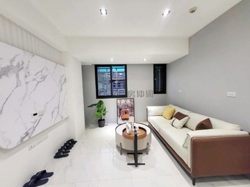 三重國小捷運有整理電梯二房車格局方正近台北橋｜新北市三重區長樂街