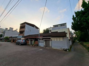 "獨家"龍潭石門~傳家庭院邊間透天｜桃園市龍潭區佳安西路