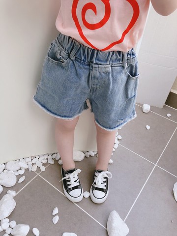 夏季新款 女童寶寶牛仔短褲夏熱褲破洞毛邊中小童寶寶褲子1入