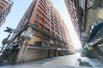 工學美村｜屋況好大兩房+平車｜免千萬入厝｜台中市南區工學一街