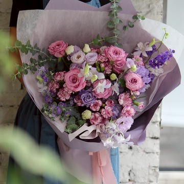 【Bloom & Grace 永生花禮花藝店】 粉愛莊園 康乃馨 母親節 母親節快樂 母親節禮物 《雙北配送》