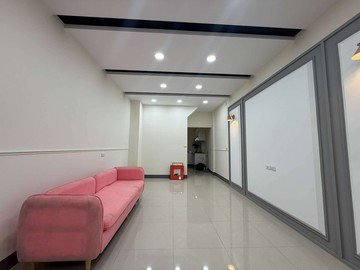 【衛武營藝術文化中心】全屋整新溫馨透天｜高雄市苓雅區武昌路