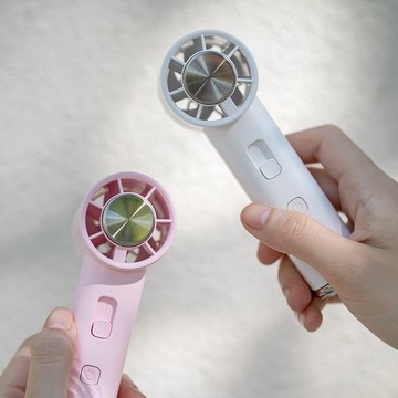 【贈品】formii S102 高速製冷口袋手持風扇