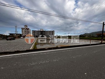 獨家    冬山義成橋旁40米大面寬美農地｜宜蘭縣冬山鄉太山段