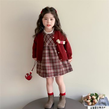 女童連衣裙紅色冬裝2026新款兒童裙子紅格寶寶拜年服新年過年衣服