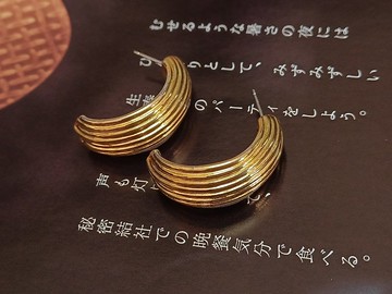 vintage jewelry 古董針式耳環  金色大道