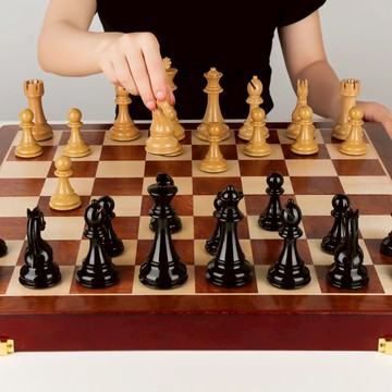 西洋棋 國際象棋 經典桌遊 國際象棋高檔套裝木質折疊棋盤超大號棋子比賽專用王高11cm『cyd4861』