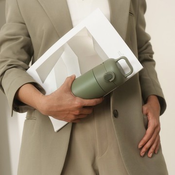 QA BOTTLE 一蓋兩瓶身組合 - 鈦陶瓷保溫瓶 + 冷水瓶 - 探索綠