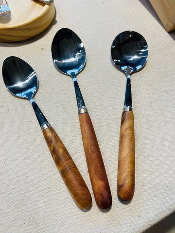 皇手製作-台灣檜木握柄湯匙