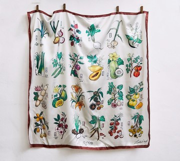 24 節氣食材圖鑑大方巾 ( 含印花束口包 )