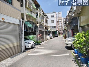 中山東路【邊間】車庫透天宅｜高雄市鳳山區中山東路