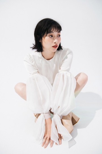 Memory Producer 繫帶泡袖上衣