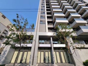 鼎中生活圈【上東京】全新挑高金店面｜高雄市三民區鼎強街