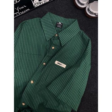 日系復古綠色字母車標短袖襯衫女夏季肌理感休閑百搭情侶半袖襯衣