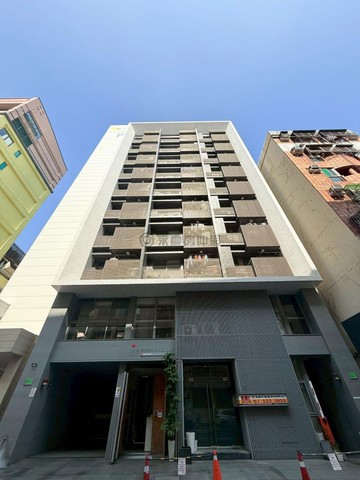 亞灣民權光華輕屋齡二改一房含平面車位｜高雄市前鎮區景德路