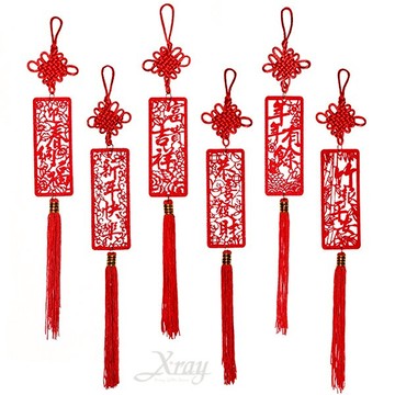 35公分福瑞雕花中國結吊飾(不挑款-隨機出貨)，春節/過年/鞭炮/炮串/燈籠/過年佈置/牛年/掛飾/吊飾，X射線【Z280241】