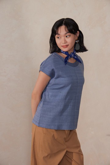 悄悄話上衣RETRO針織版-溪河