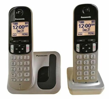 [COSCO代購5]  C116131 PANASONIC CORDLESS PHONE 數位雙子機免持擴音型 KX-TGC212TW/1.6時顯示幕