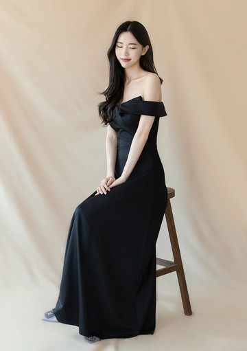 一字領修身長禮服