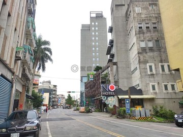 礁溪鄉忠孝路稀有釋出精華挑高店面｜宜蘭縣礁溪鄉忠孝路