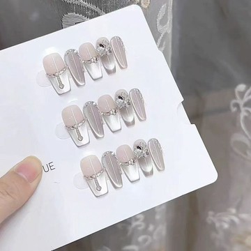 ✨台灣出貨✨【蒼山赴雪】純手工光療美甲穿戴甲純欲風高級貓眼可拆卸氣質顯白