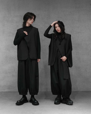 MUKK DESIGN 幾何切線防潑水背心