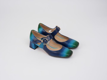 4.6 方頭飾扣瑪莉珍跟鞋 - 尼斯湖