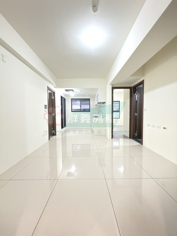 南區上和苑全新二房大平車｜台中市南區南平路