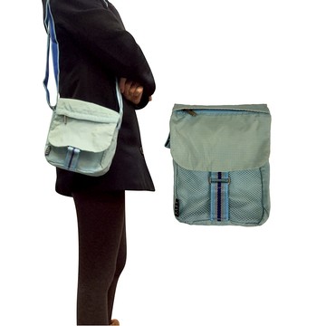 ~雪黛屋~ELLE 斜背包小容量簡易隨身超輕防水尼龍肩背斜側背ES553701