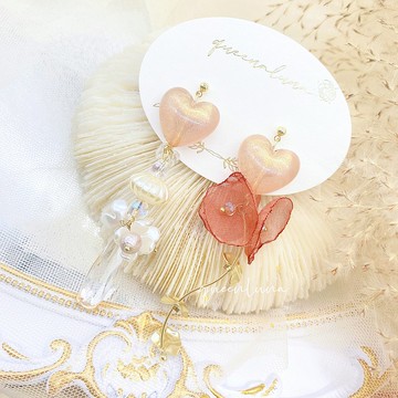 愛心水晶花瓣長款耳環
