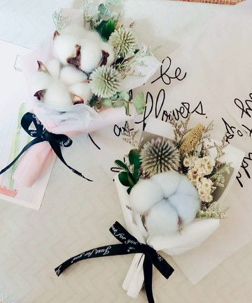 清新進口刺果木棉花紅果優雅小花束干花束永生花禮盒伴手禮