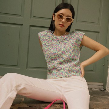 OB嚴選 立體織紋彈性繽紛無袖上衣 《AB19279》時髦/現貨/女裝