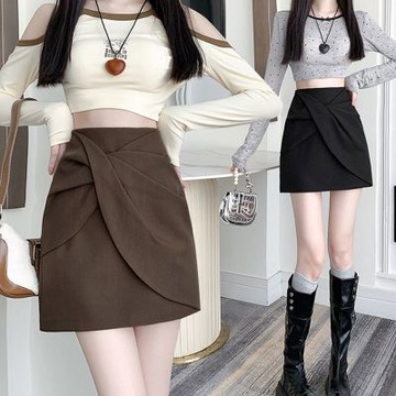 不規則褶皺西裝半身裙高腰2024顯瘦設計遮肉短裙氣質新款大碼裙子