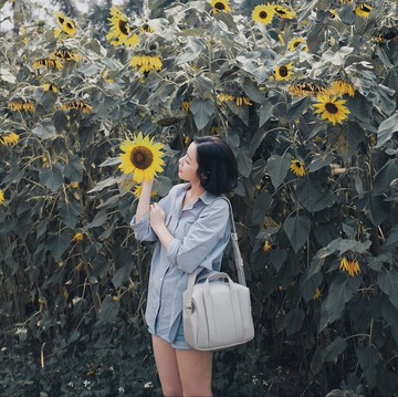 斜執包Whiteoakfactory Cubie單肩包-淺灰