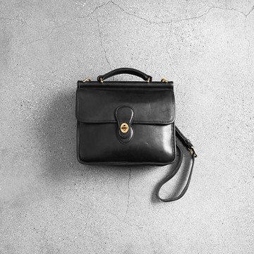 Coach 古董斜肩包 / 皮革包、二手精品古董、古董皮包、古董小包