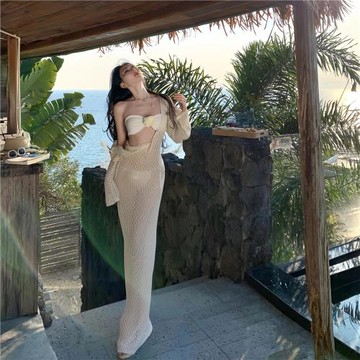 泰國小眾高級感蕾絲抹胸分體比基尼海島度假性感顯瘦溫泉泳衣女