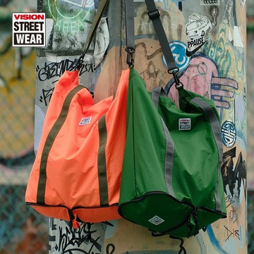 VISION STREET WEAR 戶外多功能兩用托特包 輕便大容量可折疊斜挎包 男女同款 V251NS9023
