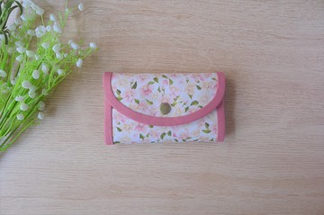 古典拼布 手拿包 花草系 甜蜜粉花