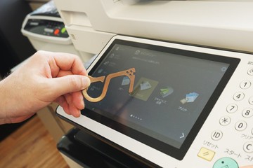 【抗菌 | 禮物】 零接觸多功能工具匙 | 日本製造 | 預防感染