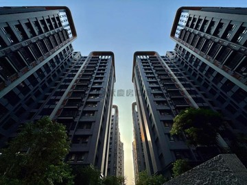 驚喜價｜低於實登｜心之所向｜高樓三房兩衛平車｜台中市北屯區環太東路
