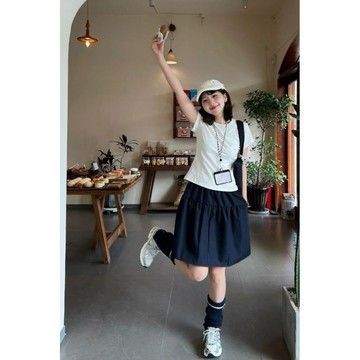 【限時特惠】#日系#嚴選【店鋪熱銷】日系少女感藏青色半身裙夏季新款女高腰百搭鬆緊腰A字裙遮胯寬鬆創新