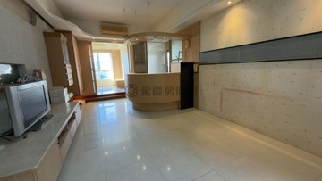 美術園區~台鐵內惟站~恆上君悅3房平車｜高雄市鼓山區馬卡道路