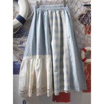 日系軟妹森女系復古鏤空鉤花蕾絲拼接格子碎花半身裙甜美中長裙子