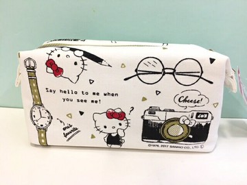 【震撼精品百貨】Hello Kitty 凱蒂貓 Hello Kitty 凱蒂貓化妝包-白復古 震撼日式精品百貨