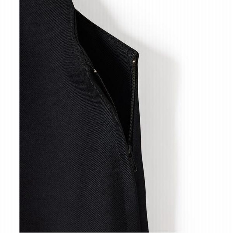 新品●アダムエロペ　ベルテッドストラップロンパース　ADAM ET ROPE' ADAM ET ROPE'（アダムエロペ）の「【サステナブル】ベルテッド