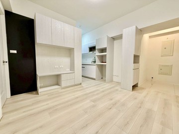 中都｜上美術｜精美兩房車位｜衛浴開窗｜高雄市三民區德興街