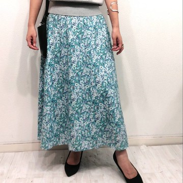 【輕盈飄逸的花卉印花裙】日本製 花卉印花 窄裙 可水洗