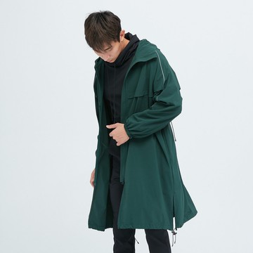 不可退換 /抗UV輕潑水長版風衣外套-綠