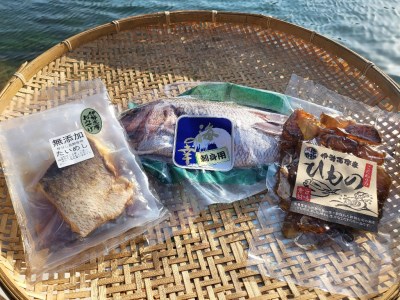 （冷蔵）鯛1匹（700ｇ以上）鯛めし1個 鯛みりん干し1個／城水産　お取り寄せ　釜めし　三重県　南伊勢町